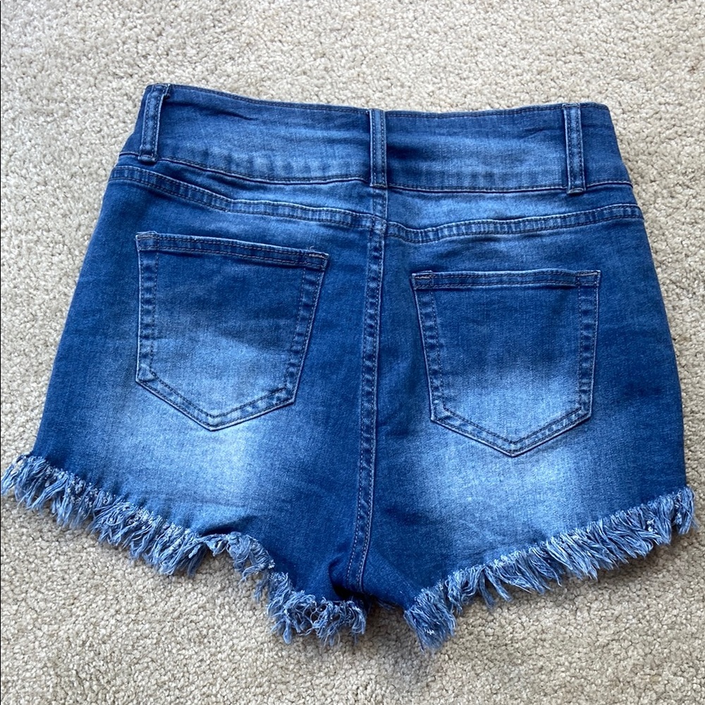🪷Blue Denim Women's Shorts size Medium - Picture 2 of 6